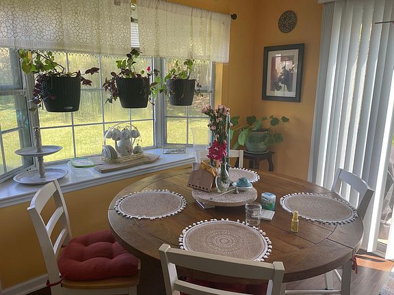 2nd image of 1201 Timothy Ln