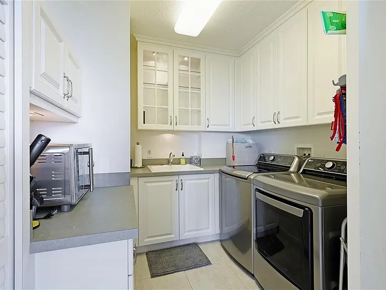 1308 Old Stickney Point Rd #WP3 — Photo 34