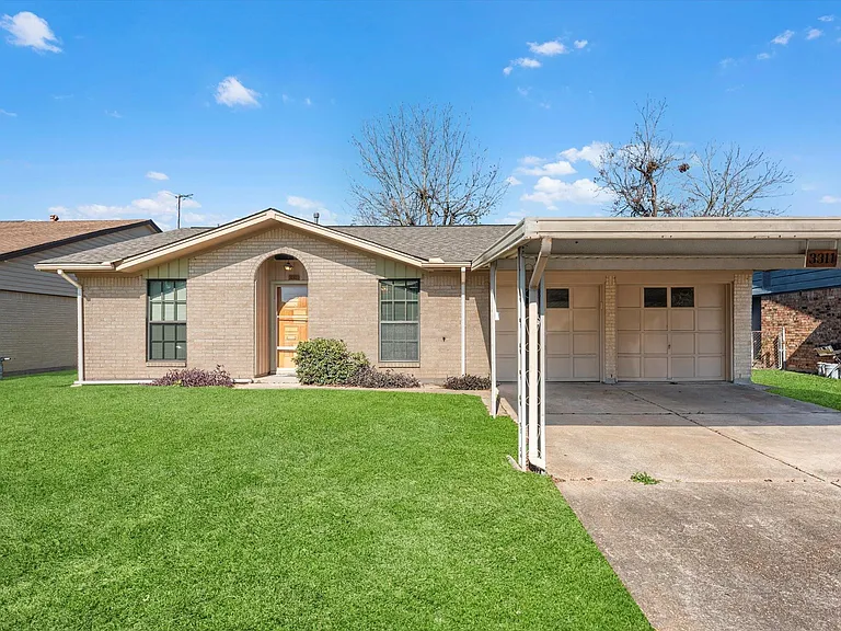 3311 Westbrook Cir — Photo 1