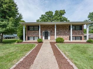 3103 Brightwood Dr, Saint Charles, MO 63303