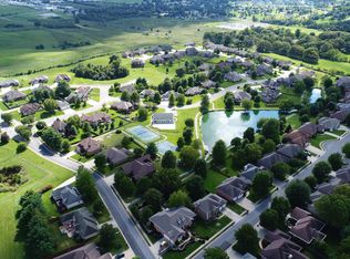 28 W Bentwater Dr #3, Nixa, MO 65714