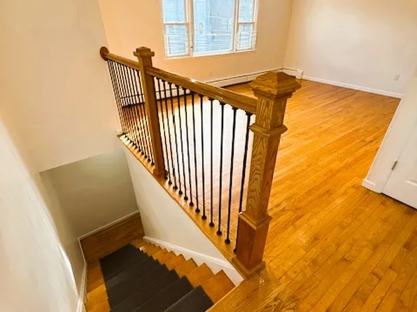 124 Hopkins Avenue image 1 of 27