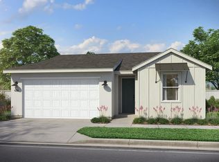 4172 Agnes Ln, Madera, CA 93636