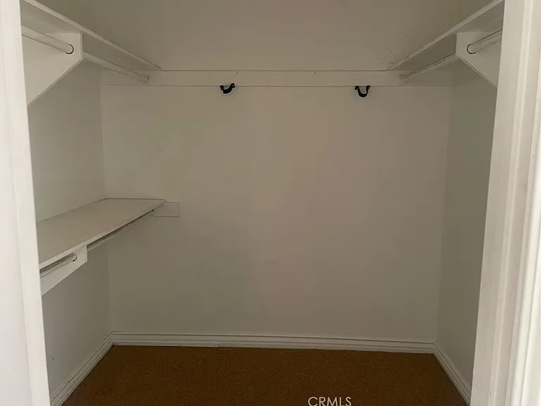 8425 Burnet Ave — Photo 4