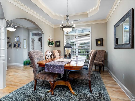 4th image of 16671 Laney Ln