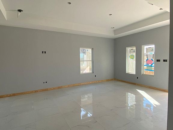5th image of 5210 Plasencia Ln
