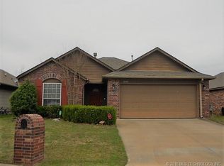 2641 W 65th St, Tulsa, OK 74132