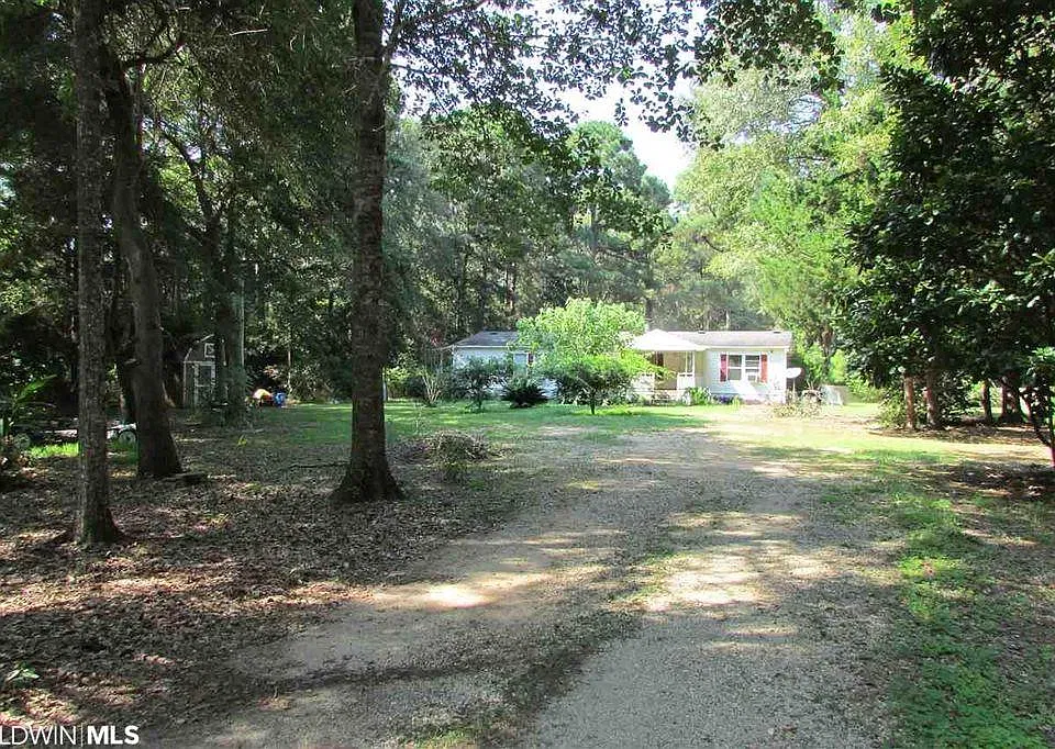 12449 Bay Rd W