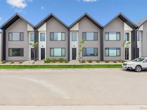 921 Edge Circle, Longmont, CO 80501