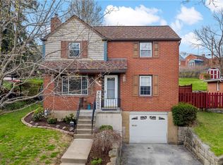 5318 Spring Valley Dr, Pittsburgh, PA 15236