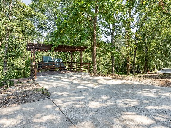 3rd image of 14718 Quail Dr