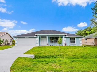 579 NW Azine Ave, Port Saint Lucie, FL 34983