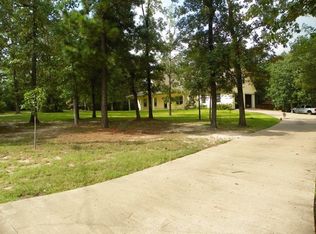154 Willow Oak Dr, Lufkin, TX 75904