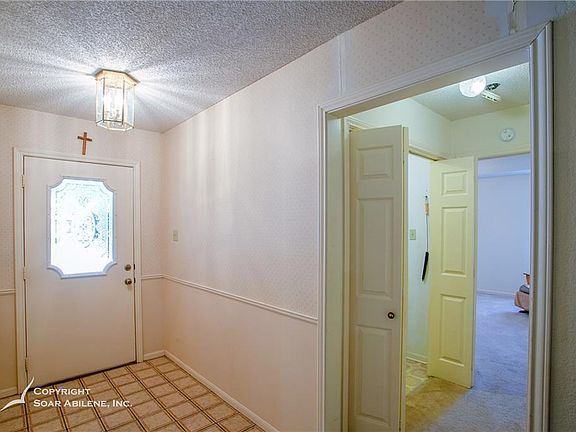 3rd image of 2402 Township Ct