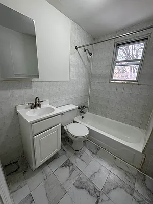 Rented by Delmark Realty LLC | media 3