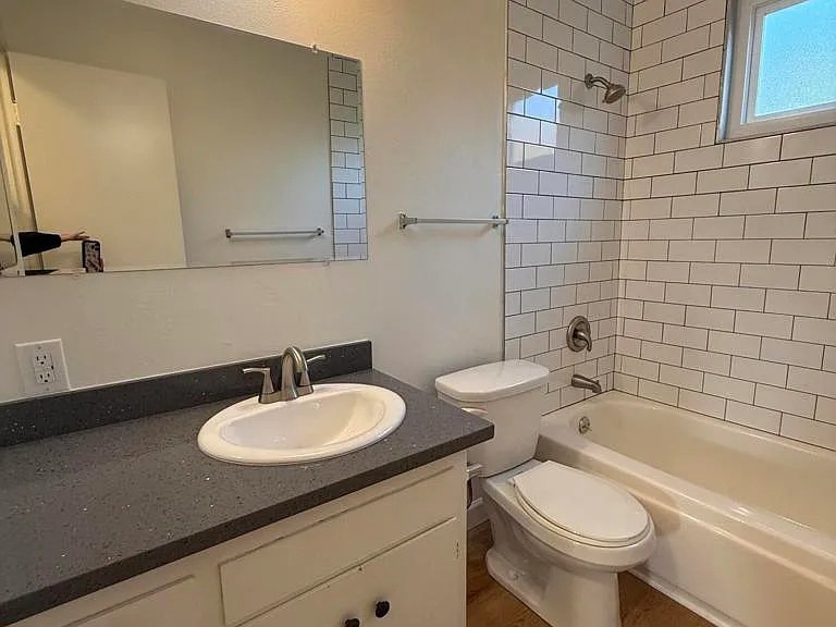 1171 Meta St #16 — Photo 15