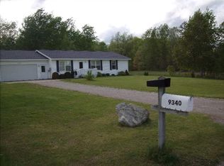 9340 Gravel Ridge Dr, Farwell, MI 48622