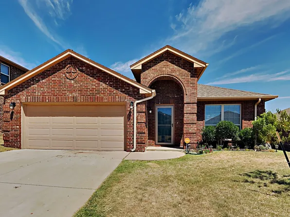 11305 NW 94th St, Yukon, OK 73099