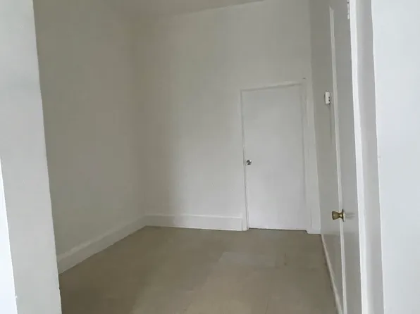 226 Wilson Avenue image 7 of 8