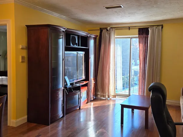 24 South St Unit 303, Quincy, MA 02169