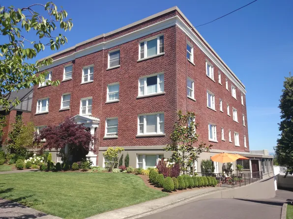 1902 Bigelow Ave N APT 102, Seattle, WA 98109
