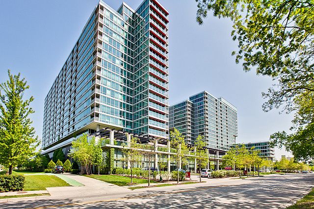 1st image of 9715 Woods Dr Unit 1311