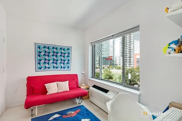 Rented by Modern Spaces | media 9