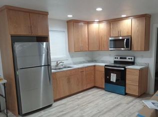 100 Tedsen Ln #B, Crescent City, CA