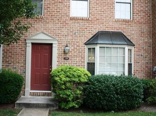 309 Woodland View Ct, Harrisburg, PA 17110