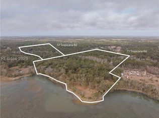 71 Tropicana Rd, Saint Helena Island, SC 29920