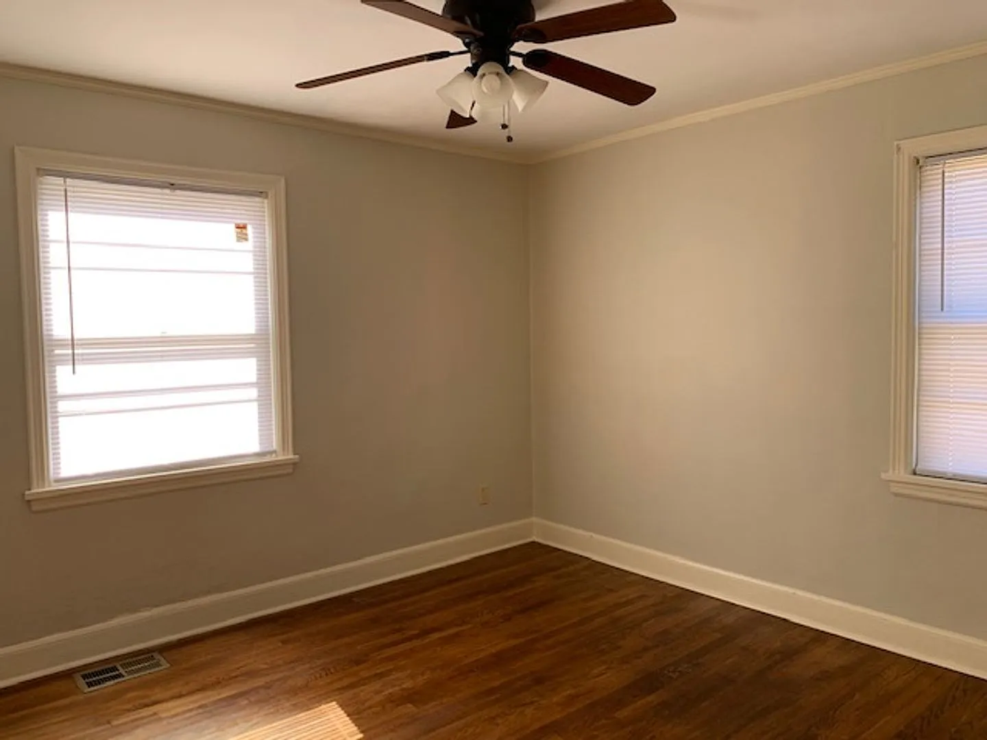 Best single story homes for rent — Photo 1