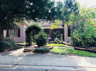 621 S 5th St, Eunice, LA 70535