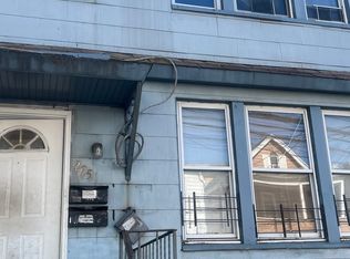 225 Grant Ave APT 2, Jersey City, NJ 07305