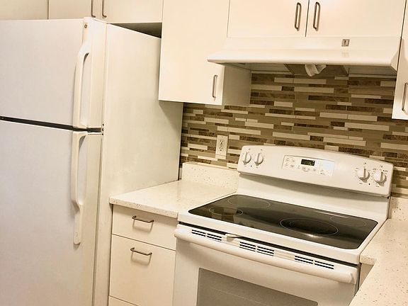 5th image of 185 Quincy Shore Dr #82