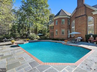 1204 Scotts Knoll Ct, Lutherville Timonium, MD 21093