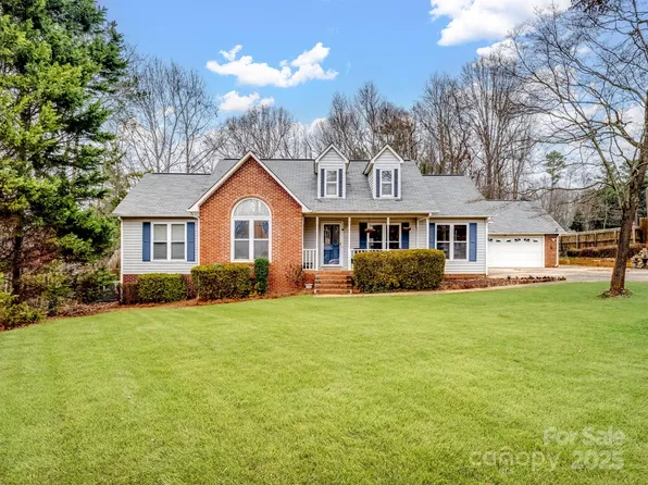 944 Pleasant Ridge Rd, Fort Mill, SC 29715