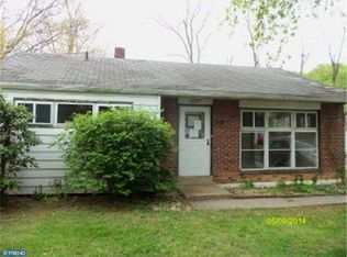 4513 Park Ln, Aston, PA 19014