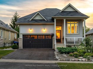 32 Christy Dr, Wasaga Beach, ON L9Z1C9