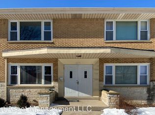 4465 N 76th St APT 3, Milwaukee, WI 53218