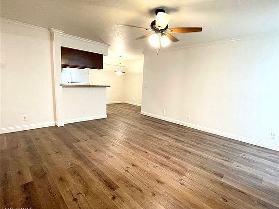 3rd image of 3135 S Mojave Rd APT 221