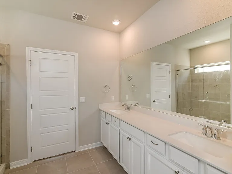 304 Shelton Pass — Photo 10