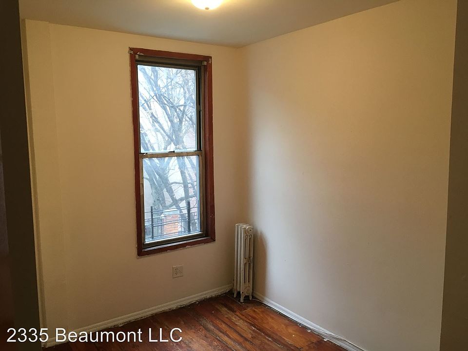 2335 Beaumont Ave FLOOR 3 Bronx NY 10458 Zillow