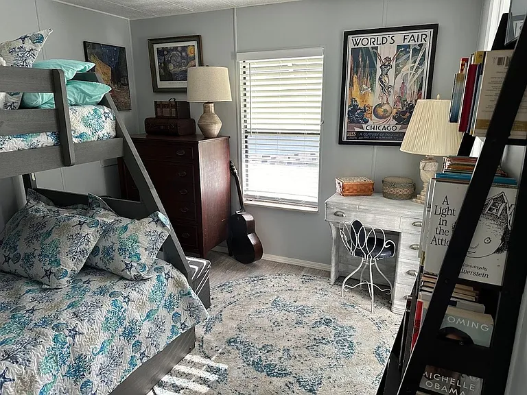 5700 Bayshore Rd #205 — Photo 24