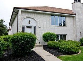 15213 73rd Ave #30, Orland Park, IL 60462