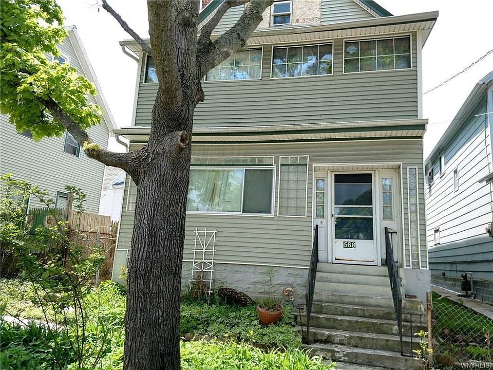 1st image of 568 Plymouth Ave