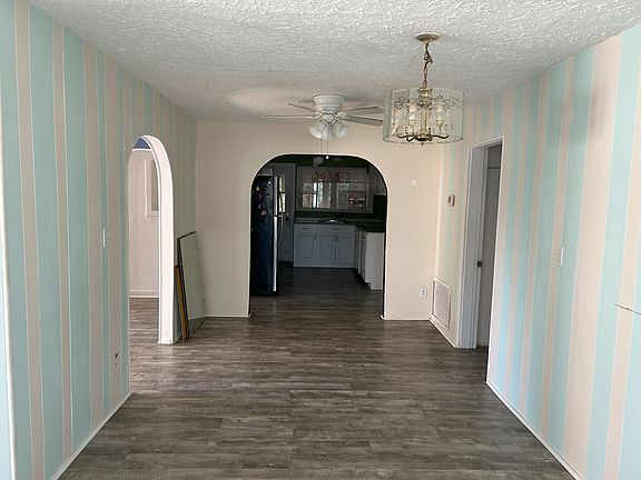 4th image of 144 Knight Pl #1