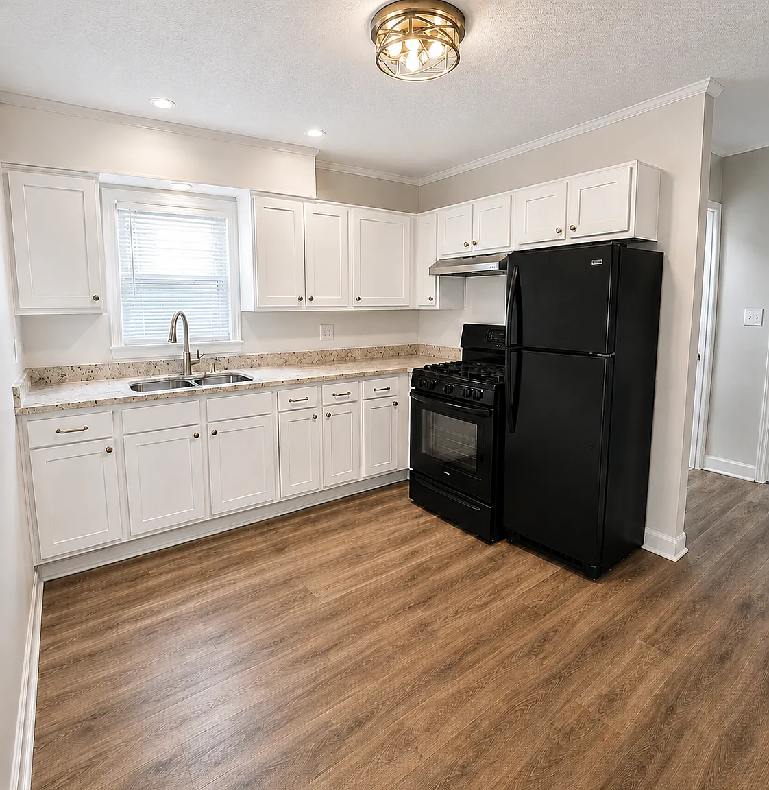 1134 Lincoln Avenue - 1 — Photo 4