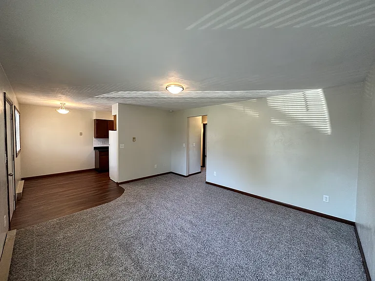 6995 W 200 N #13 — Photo 8