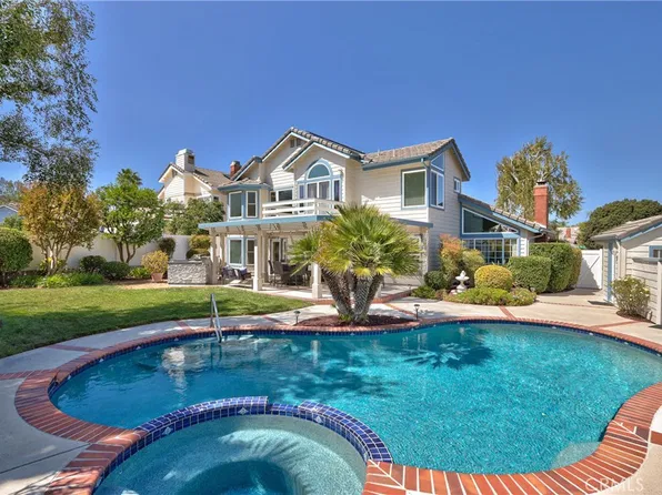 30569 Bridgeview Cir, Temecula, CA 92592