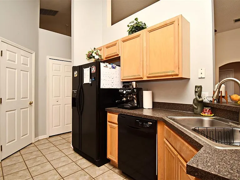 2634 Gold Dust Cir — Photo 11